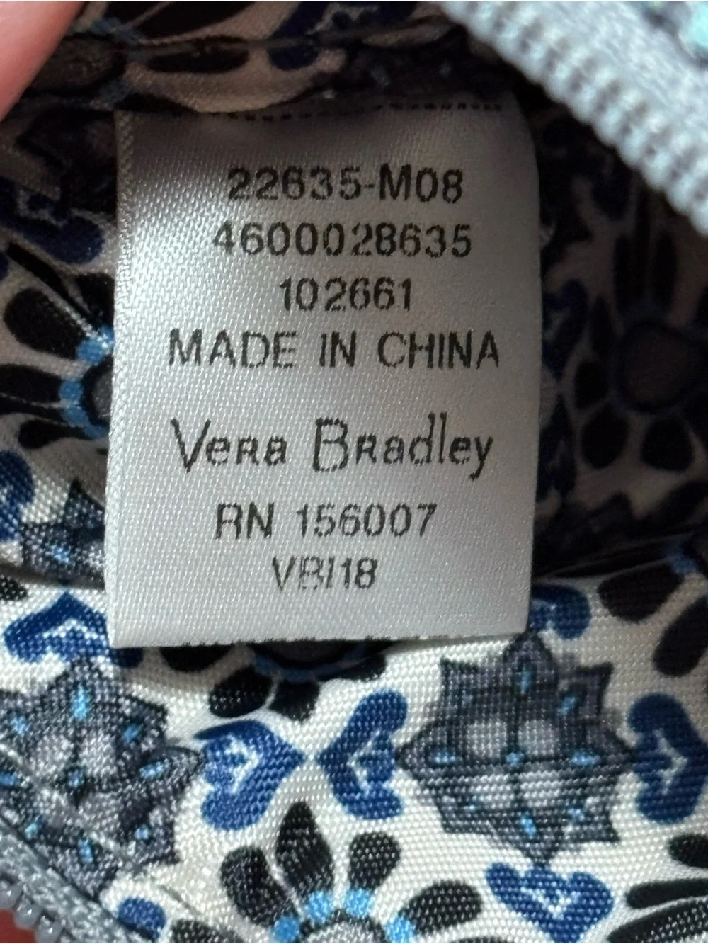 Vera Bradley Zip ID Case Wallet Breakaway Lanyard Charcoal Medallion Retired